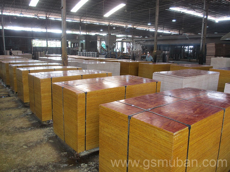 建筑模板選購技巧 廠家教你五個重點!