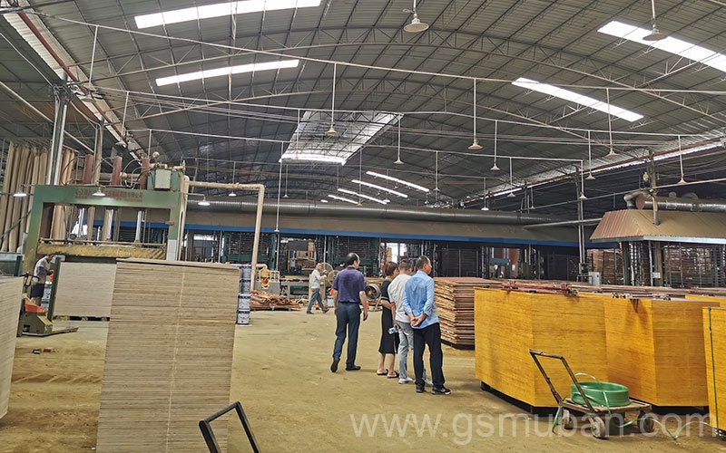 木模板使用技巧，助您完美施工！