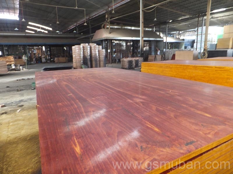 建筑模板進(jìn)入烏卡時(shí)代！廠家該何去何從